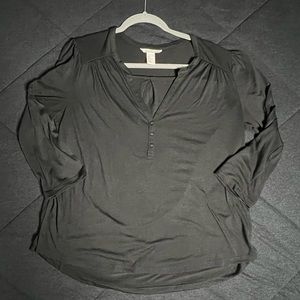 Very Lightweight Workplace Blouse from H&M